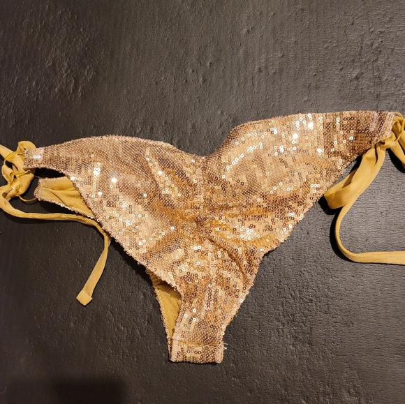 Smooch Luxe size S-M - Picture 2 of 3